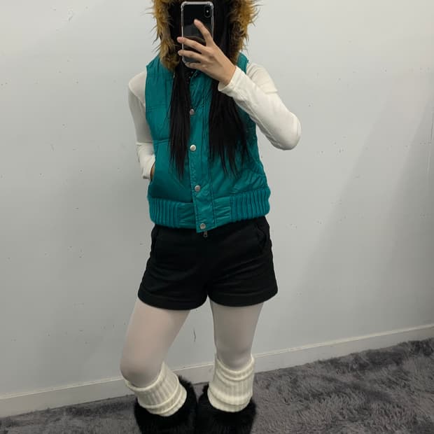 민트 Y2k 퍼 다운 베스트