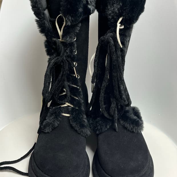 루루서울 윈터 엔젤 퍼 부츠 235 블랙 미디