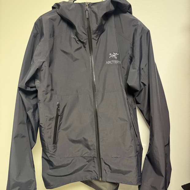 아크테릭스 제타 sl m사이즈 판매합니다