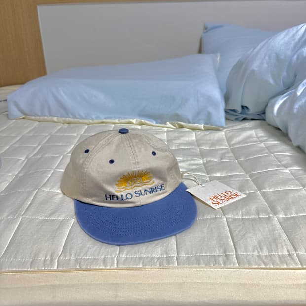 헬로선라이즈 모자 새상품