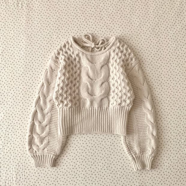 뒷리본 케이블 아방 모리 니트