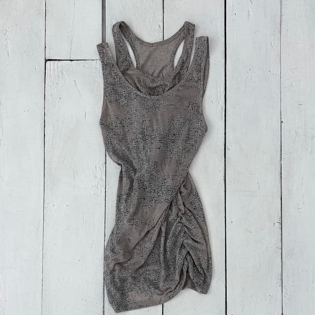 JPN VTG layered sleeveless