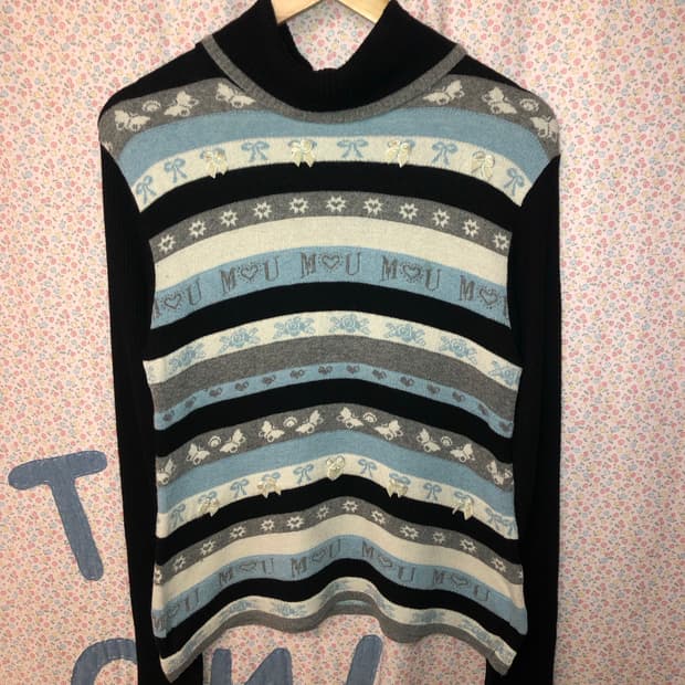 ribbon stripe knit