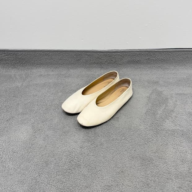 Margaret Howell low heel pump