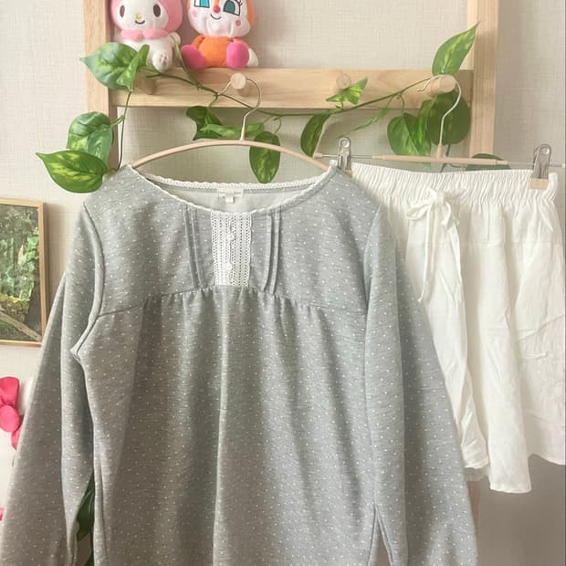 모리걸 빈티지 그레이 도트 레이스 블라우스 🤍🩶🎀