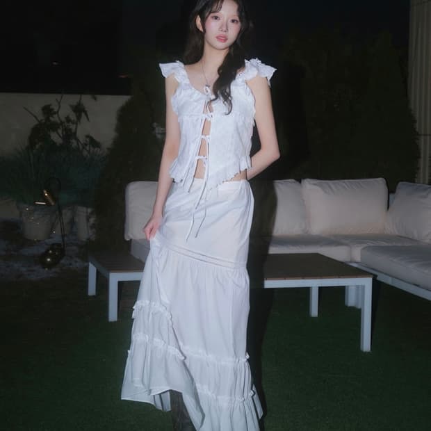 새상품) 뉴얼린 퓨어 레이스 프릴 롱 스커트 화이트