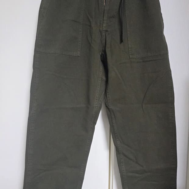 그라미치 루즈 테이퍼드 팬츠 deep green m(30~32)