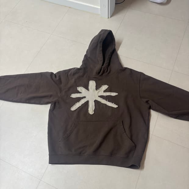 더콜디스트모먼트 후드