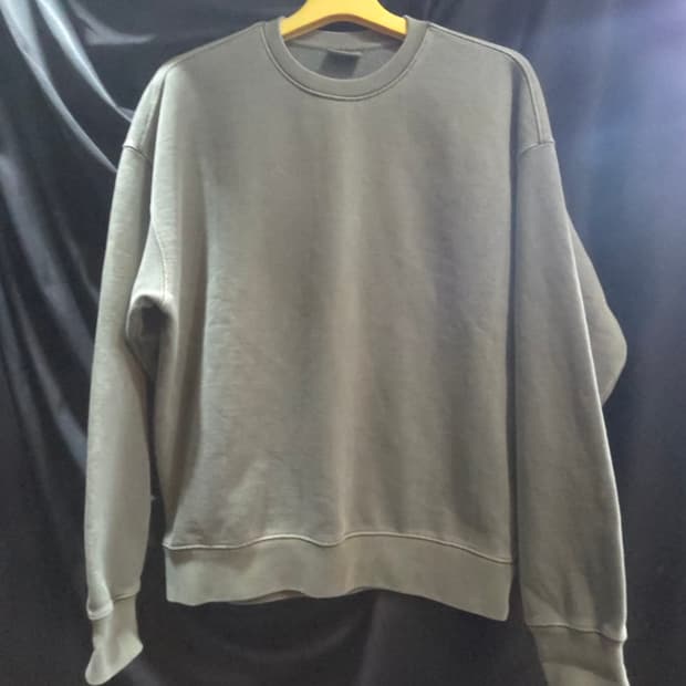 소버먼트 980G 피그먼트맨투맨_ 더치카키