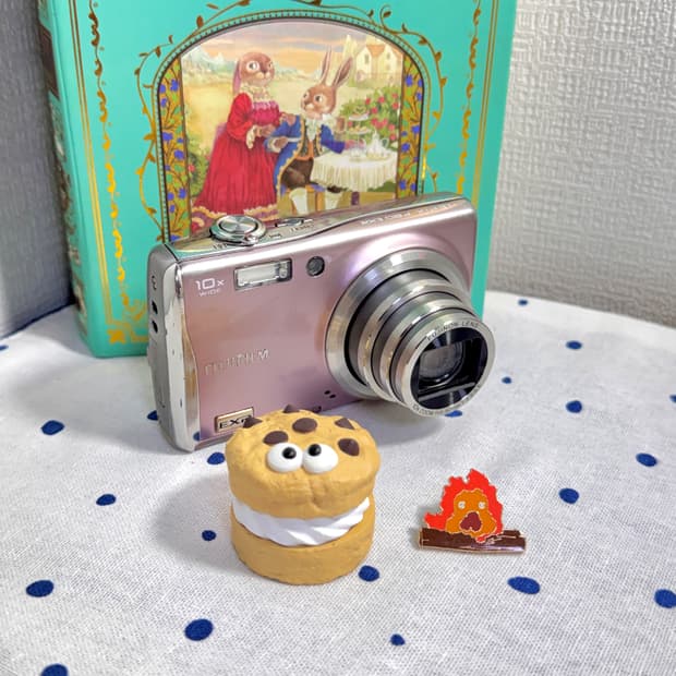 후지필름 파인픽스 F80EXR 핑크 빈티지디카