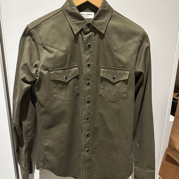 생로랑 웨스턴 셔츠 카키 XS 박성진 착용 제품