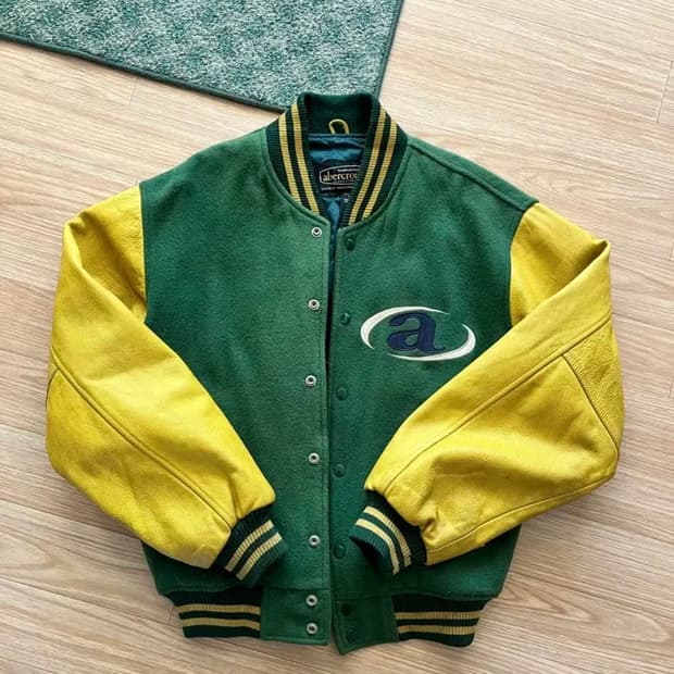 아베크롬비 바시티자켓