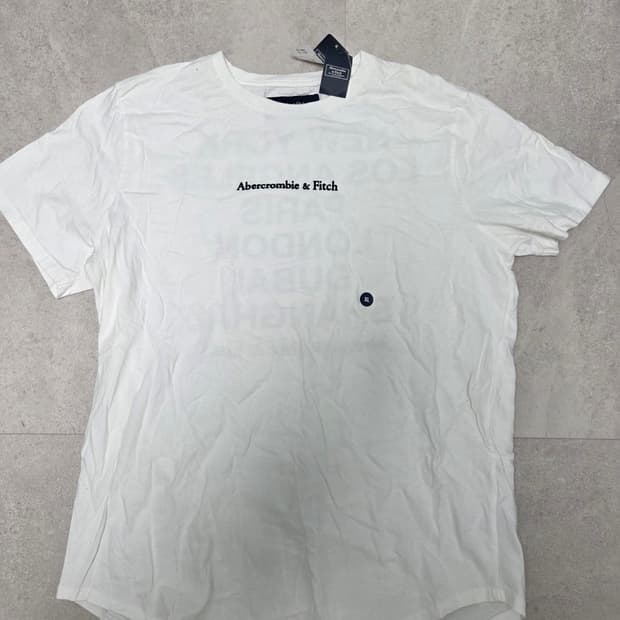 아베크롬비 월드 시티 로고 티셔츠