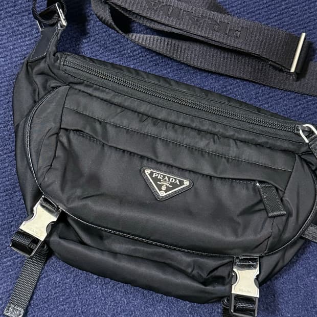 2024 프라다 리나일론 바이커백 스몰