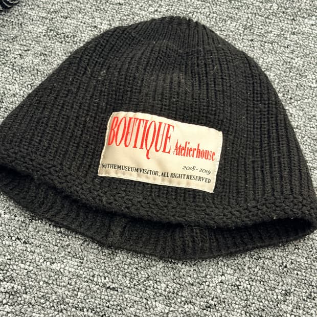 더 뮤지엄 비지터 비니