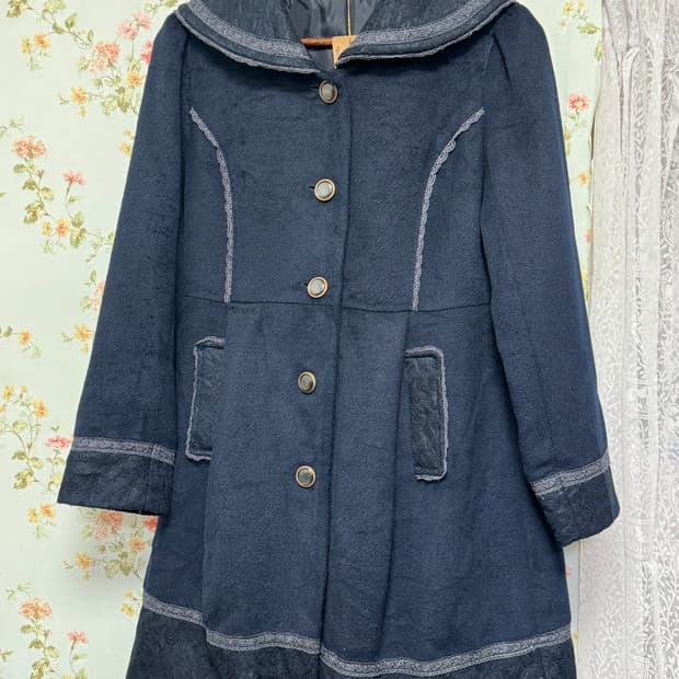 엑시즈팜 네이비 코트