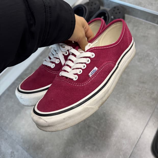 반스 버건디 애너하임 팩토리 브릭 255