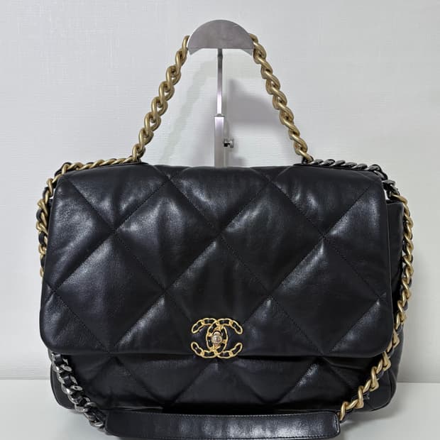 샤넬 19백 라지 블랙