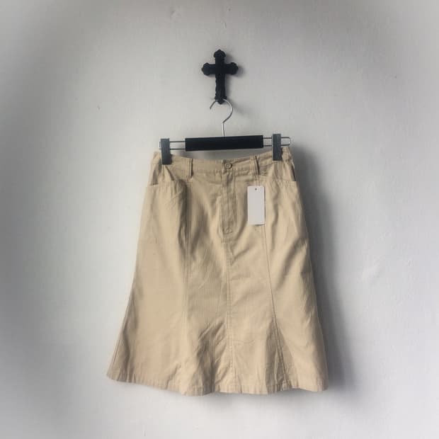 Beige midi skirt