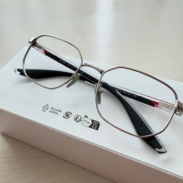 프라다 리네아로사 안경 프라다스포츠