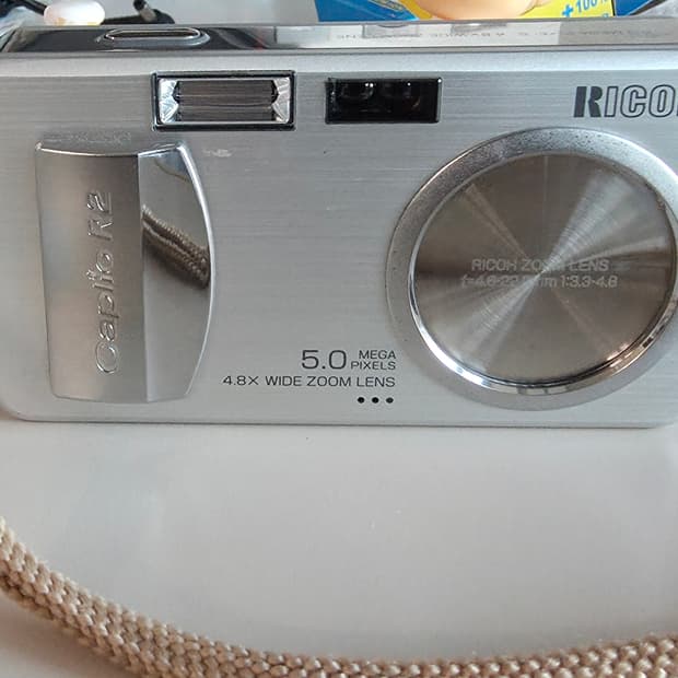 리코 카프리오(Caplio) R2 빈티지 디지털카메라