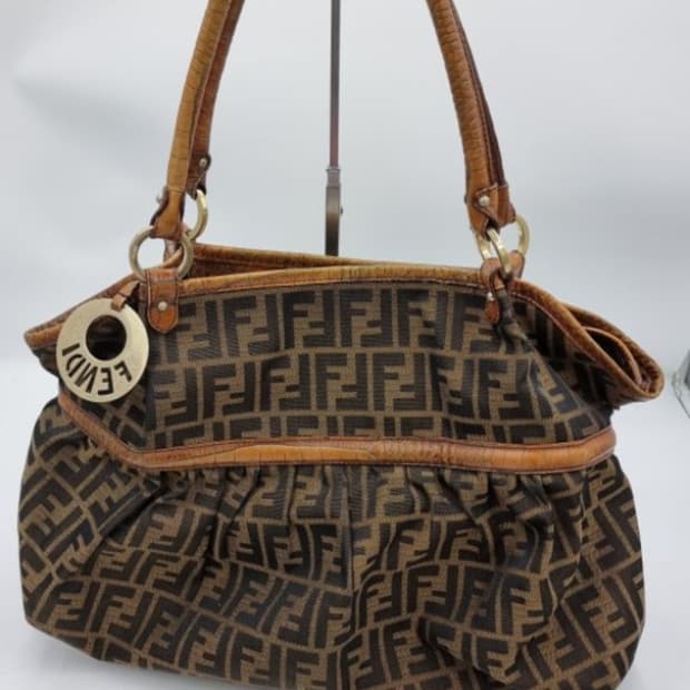 정품 펜디 주카 빅 숄더백