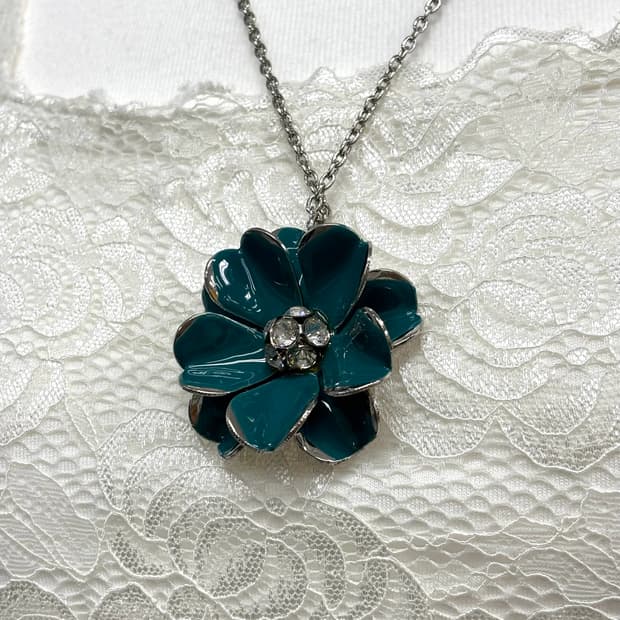 빈티지 꽃 목걸이