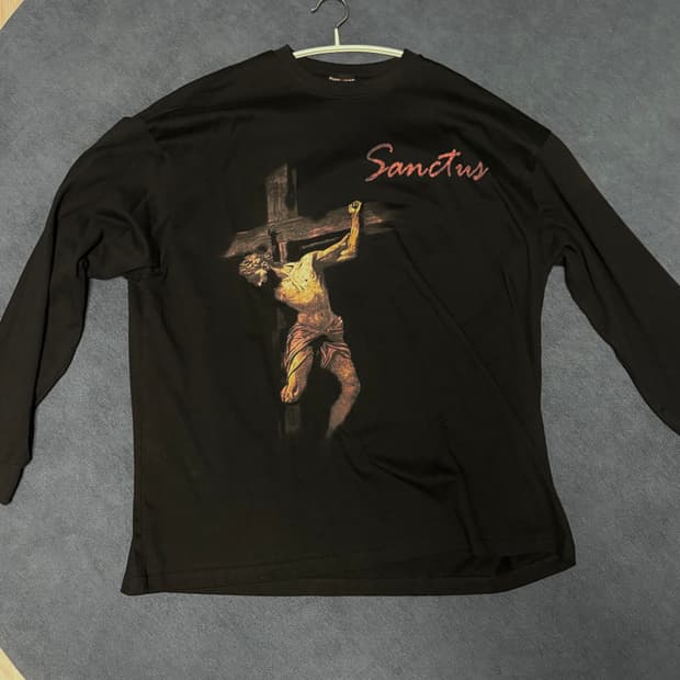 에모스탠스클럽 갓 롱슬리브 1사이즈