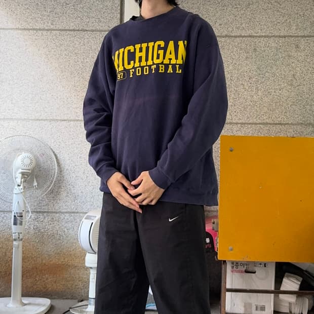 90s 나이키 USA 미시건 풋볼 로고 맨투맨