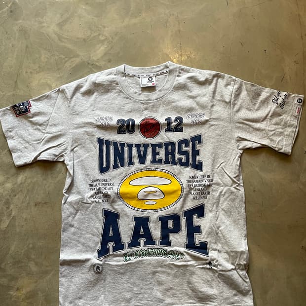 Bape 베이프 UNIVERSE AAPE