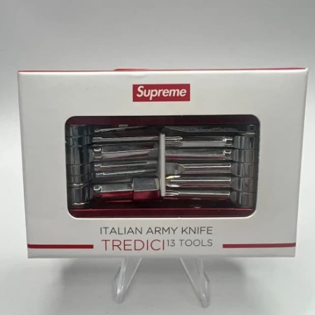 슈프림 트레디치 공구