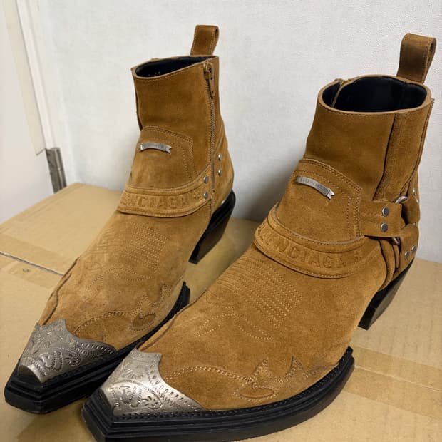 발렌시아가 스웨이드 산티아고 부츠 41