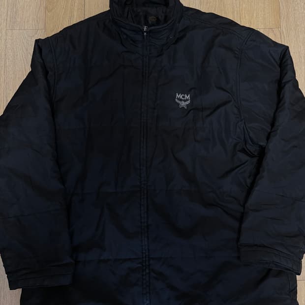 MCM 엠씨엠 정품 올드스쿨 자켓 105