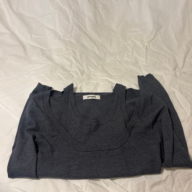 gimaguas  컷아웃 니트 긴팔 그레이