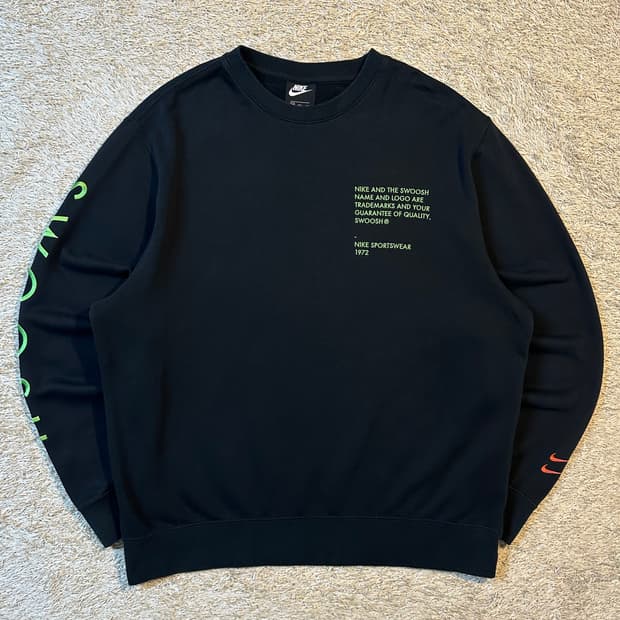 나이키 NIKE 더블 스우시 맨투맨 블랙