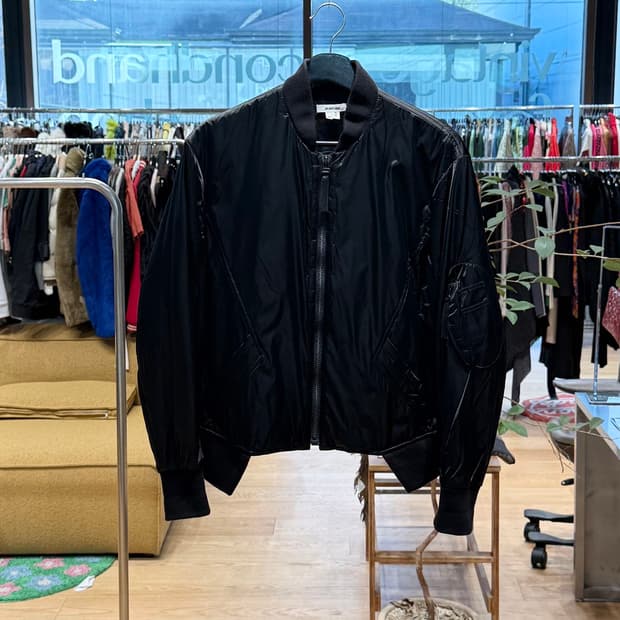 헬무트랭 블랙 나일론 봄버 자켓 