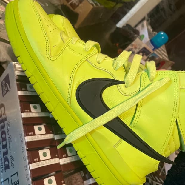 나이키 x 앰부쉬 덩크 하이 플래쉬 라임 270