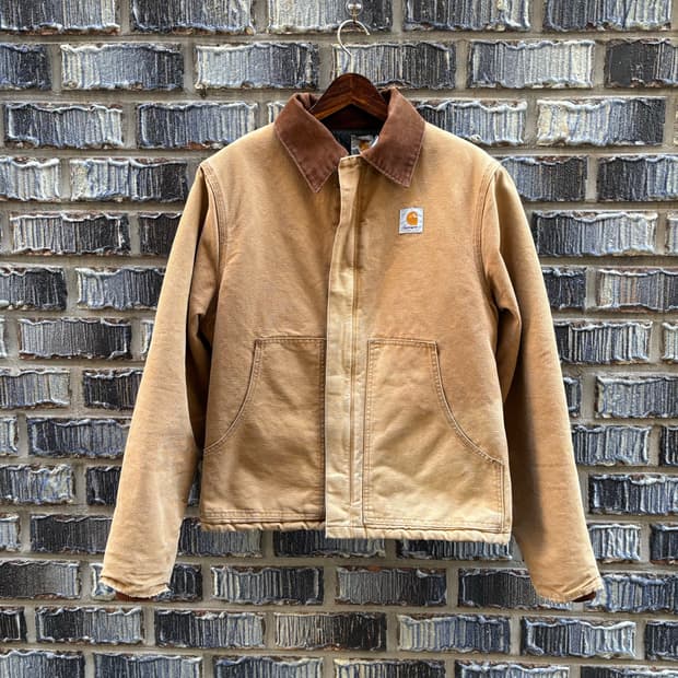 칼하트 j02 아크틱 트레디셔널 자켓