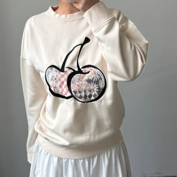 [1] 키르시 체리 맨투맨