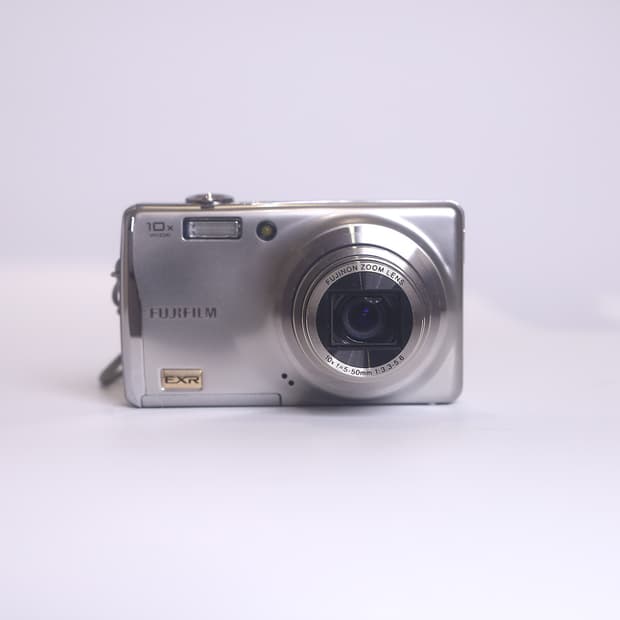 후지필름 파인픽스 F70 EXR 실버