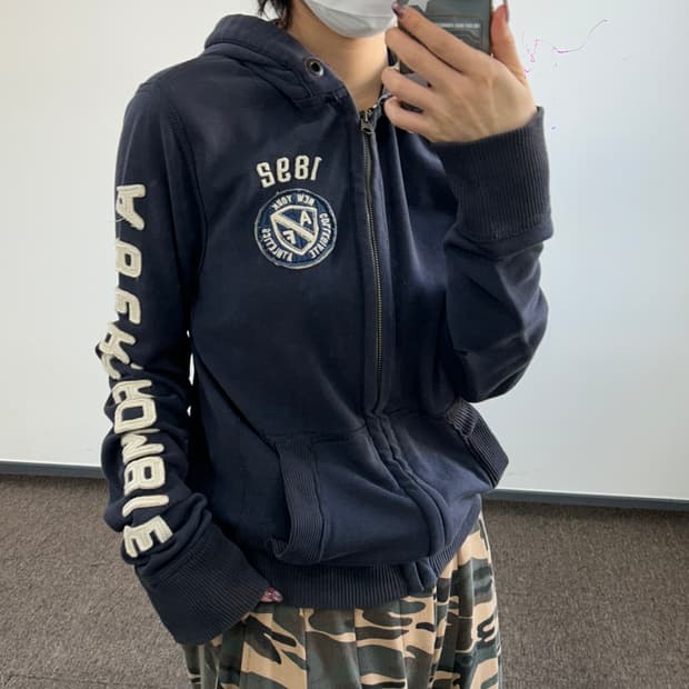 Abercrombie아베크롬비 &fitch 사이드로고 네이비 후드집업  