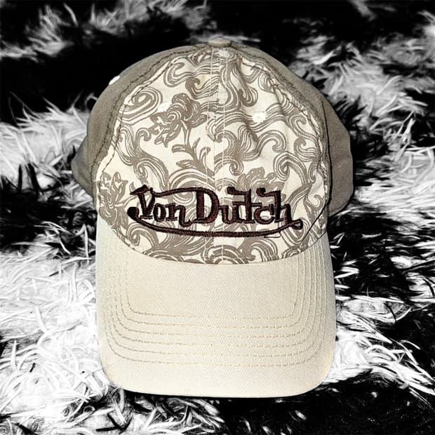 VON DUTCH 자수 프린팅 볼캡 모자