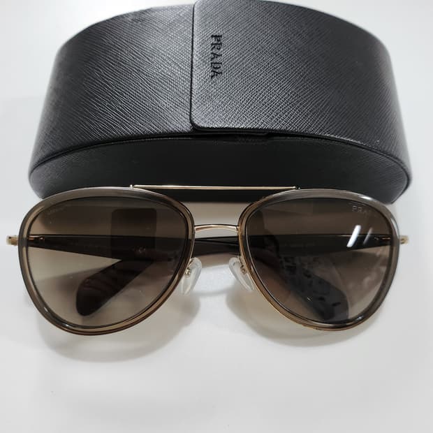 PRADA 프라다 썬글라스 정품