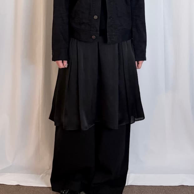 Sheer Layered Pleats Midi Skirt - Black