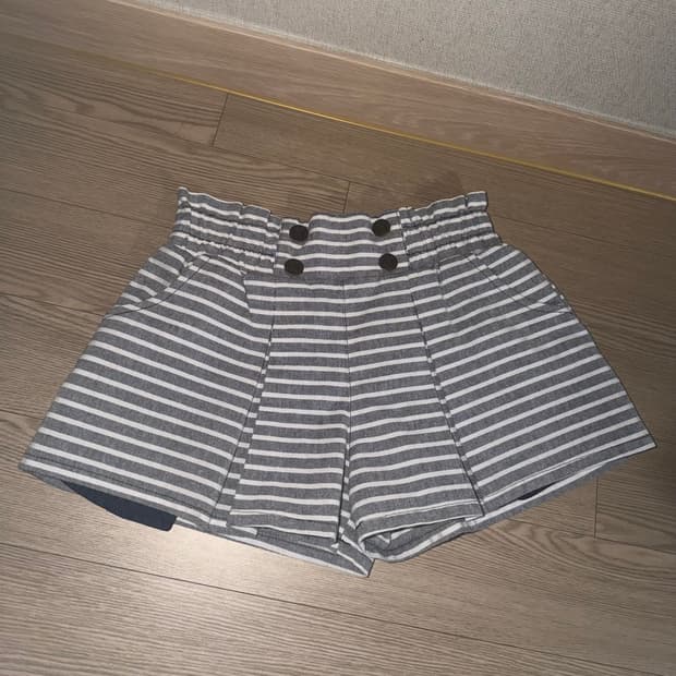 니콜클럽 뒷밴딩 반바지