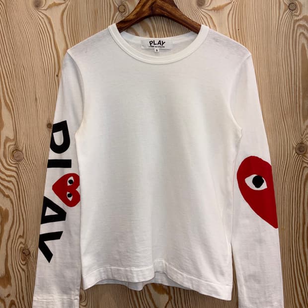 꼼데가르송 플레이 빅하트 롱슬리브