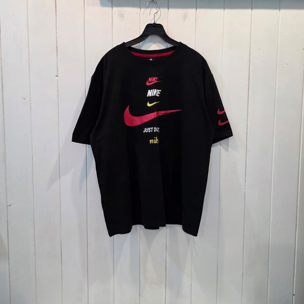 나이키 반팔티 "NIKE"