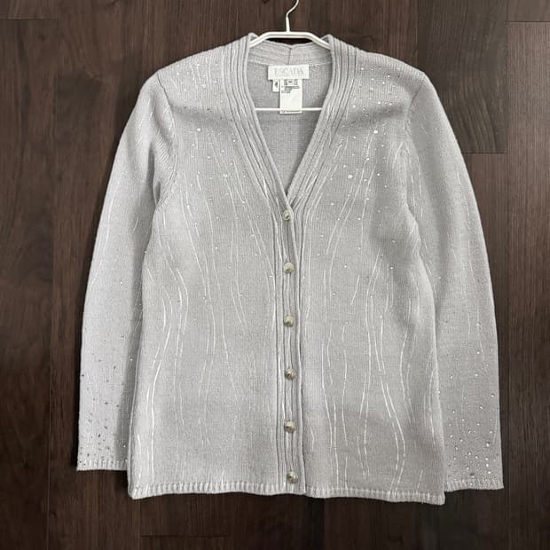 ESCADA 에스까다 아이스그레이 큐빅 가디건