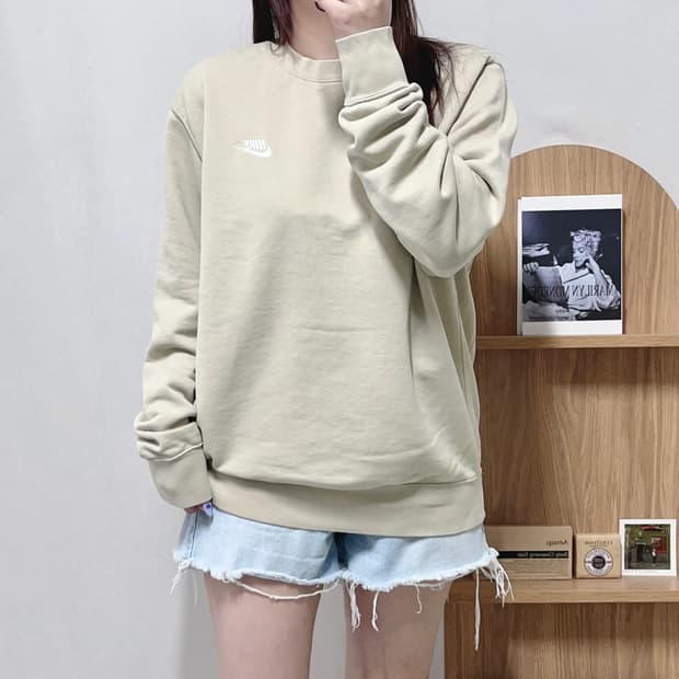 [정품] 나이키 베이지 푸츄라 맨투맨 [ L ]