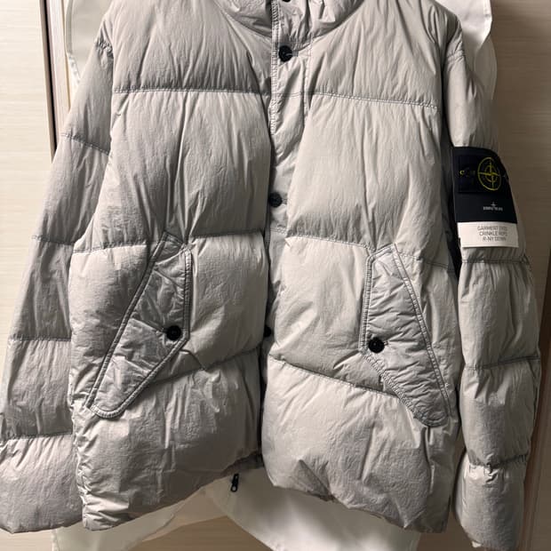 스톤아일랜드 24FW 크링클랩스 패딩 논후드 그레이 XXL
